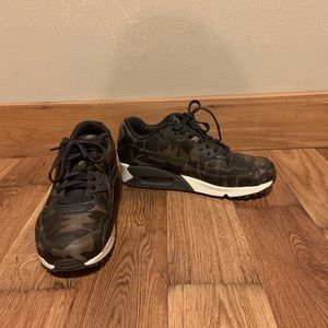 Nike air max olive camo-6.5